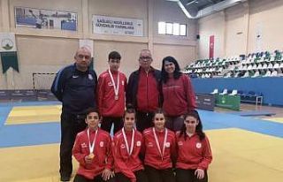Yunusemreli yıldız judoculardan 4 madalya daha