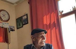 152 torun sahibi asırlık çınar vefat etti