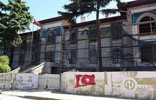 165 yıllık tarihi vilayet binası aslına uygun...