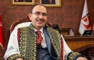 17 bine aşkın öğrencisiyle bir yaşına daha girdi