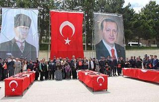 19 engelli vatandaş askerlik heyecanı yaşadı