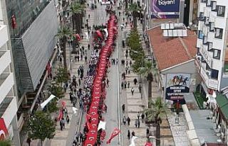 19 Mayıs’ın 103. yılında 103 metrelik dev bayrak...