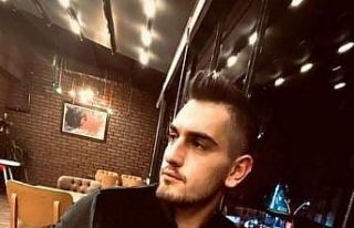 25 yaşındaki genç takla atan araçta can verdi