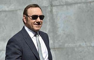 ABD’li aktör Kevin Spacey hakkında 3 erkeğe yönelik...