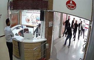 Acil serviste bıçakla dehşet saçan baba tutuklandı