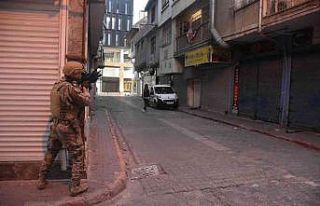 Adana’da organize suç örgütüne operasyon: 35...