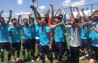 ADÜ Futbol Takımı Türkiye Şampiyonası oldu