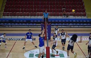 Afyonkarahisar’da Voleybol Genç Erkekler Play Off...