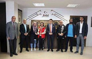 Ahlat, masa tenisinde il birincisi oldu