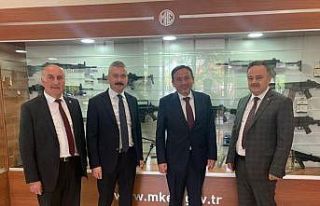 AK Parti heyetinden Ankara çıkartması