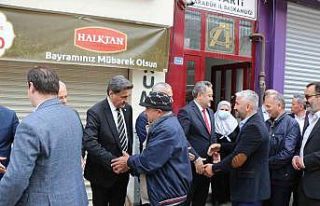 AK Parti Karabük teşkilatı bayramlaştı