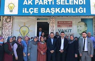 AK Parti’li Baybatur Selendi’de temaslarda bulundu