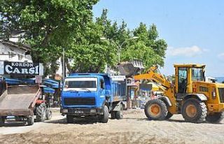 Akçay Kordon yaz sezonuna hazırlanıyor