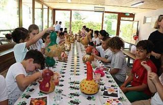 Alanya’da su kabakları miniklerin elinden renklendi