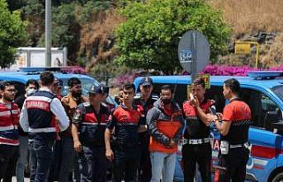 Alanya’da yasa dışı bahis oynatan 4 şahıs eşzamanlı...