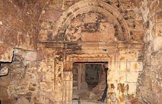 Alıcı bulamayan kilisenin fiyatı 10 milyon TL’ye...