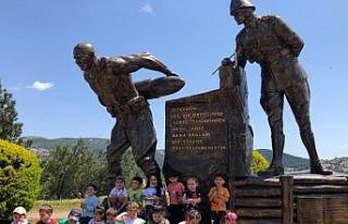 Anaokulu öğrencileri Koca Seyit Müzesi’ni ziyaret...