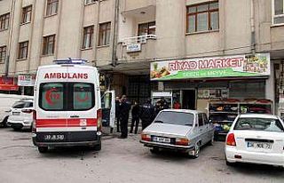 Anneler Günü’nde bıçaklandı