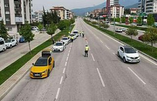 Antalya - Muğla karayolunda bayram bayram yoğunluğu...