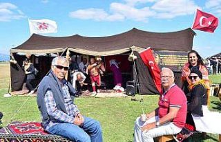 Antalya Yörük Festivalinde Döşemealtı Yörük...