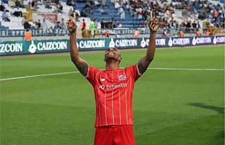Antalyaspor’da savunmacı Naldo’dan 4 gollük...