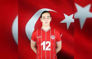 Antalyasporlu Sarp Arda Milli Takımda