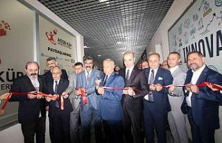 AOSB Küp Girişimcilik Merkezi açıldı