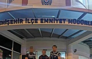 Aranan hırsızlık şüphelisi yakalandı