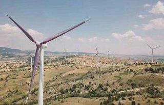 Aydem Yenilenebilir Enerji ilk çeyrekte gelirini...