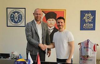 Aydın’ın Sultanları 2 yıl daha Alper Hamurcu’ya...