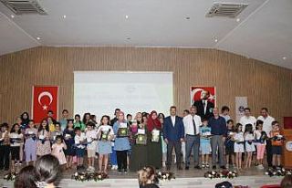 ’Aydınlık Yarınlara’ kitap okuma yarışmasında...