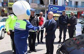 Ayvalık’ta Kaymakam Yaman’dan "Yayalar İçin...