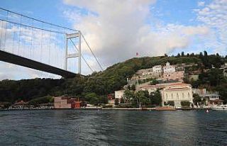 Bahar, Zeytinburnu’na Boğaz’dan geliyor