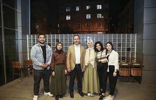 Bakan Kasapoğlu’ndan Anneler Günü öncesi kız...