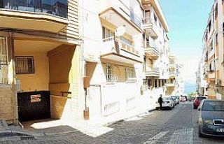 Bakıcısı tarafından itildiği öne sürülen adam...