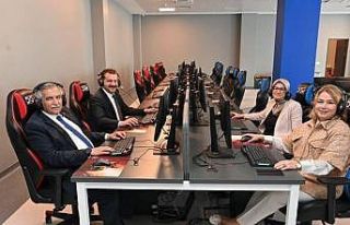 Balıkesir’de 19 Mayıs, Gençlik Festivali ile...