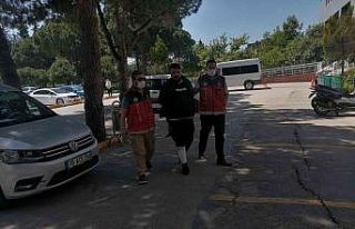 Balıkesir’de polis 11 yıl hapis cezası olan şahsı...
