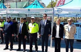 Bandırma’da trafik haftası kutlanıyor