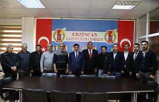 Başkan Aksun gazetecilerle bir araya geldi