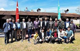 Başkan Ataç yağmur ve şükür dualarına katıldı