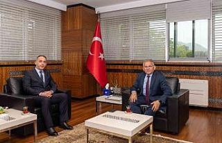 Başkan Büyükkılıç’a ziyaretçi akını