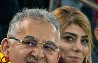 Başkan Büyükkılıç’tan finale çıkan Kayserispor’a...