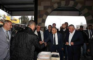 Başkan Büyükkılıç’tan Hisarcık esnafına...