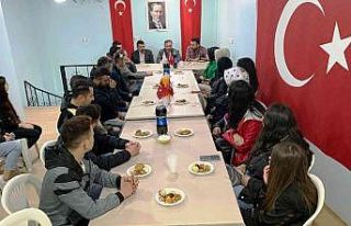 Başkan Doğan, gençlerle bir araya geldi