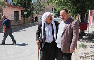 Başkan Ekinci esnaf ziyaretlerini sürdürüyor