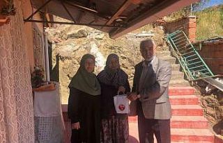 Başkan Kepez ilçedeki kadınlarla bir araya geldi