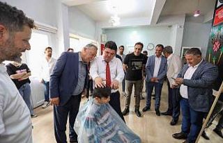 Başkan Kılıç’tan çocuklara bayram tıraşı