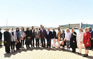 Başkan Mahçiçek’ten anlamlı "Anneler Günü"...