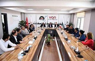Başkan Seçer: "Belediyeler, iş dünyası ve...