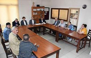 Başkan Vergili, sahalara inerek vatandaşların taleplerini...